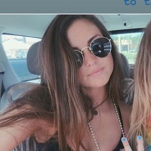 Meet your Posher, Sara anne